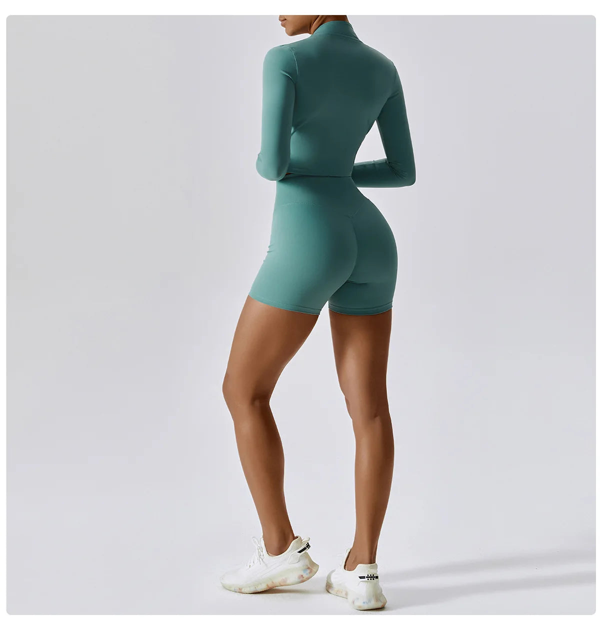 Apex Shield™ Seamless Performance Jacket