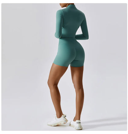 Apex Shield™ Seamless Performance Jacket