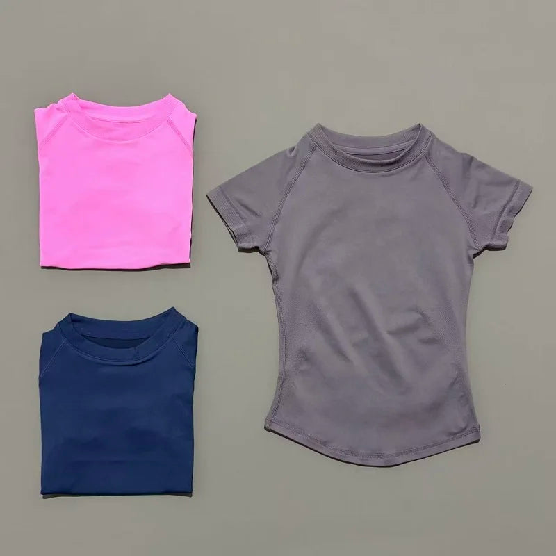 ApexFit Women’s Seamless Short Sleeve Sports Top | Breathable Gym, Running & Yoga Workout T-Shirt