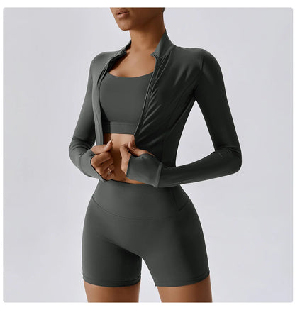 Apex Shield™ Seamless Performance Jacket